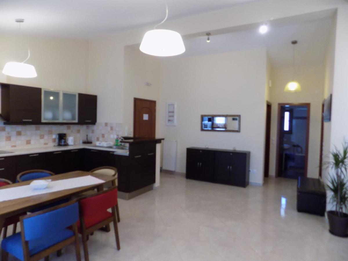 Rhodon House Apartment Skiathos Town Bagian luar foto