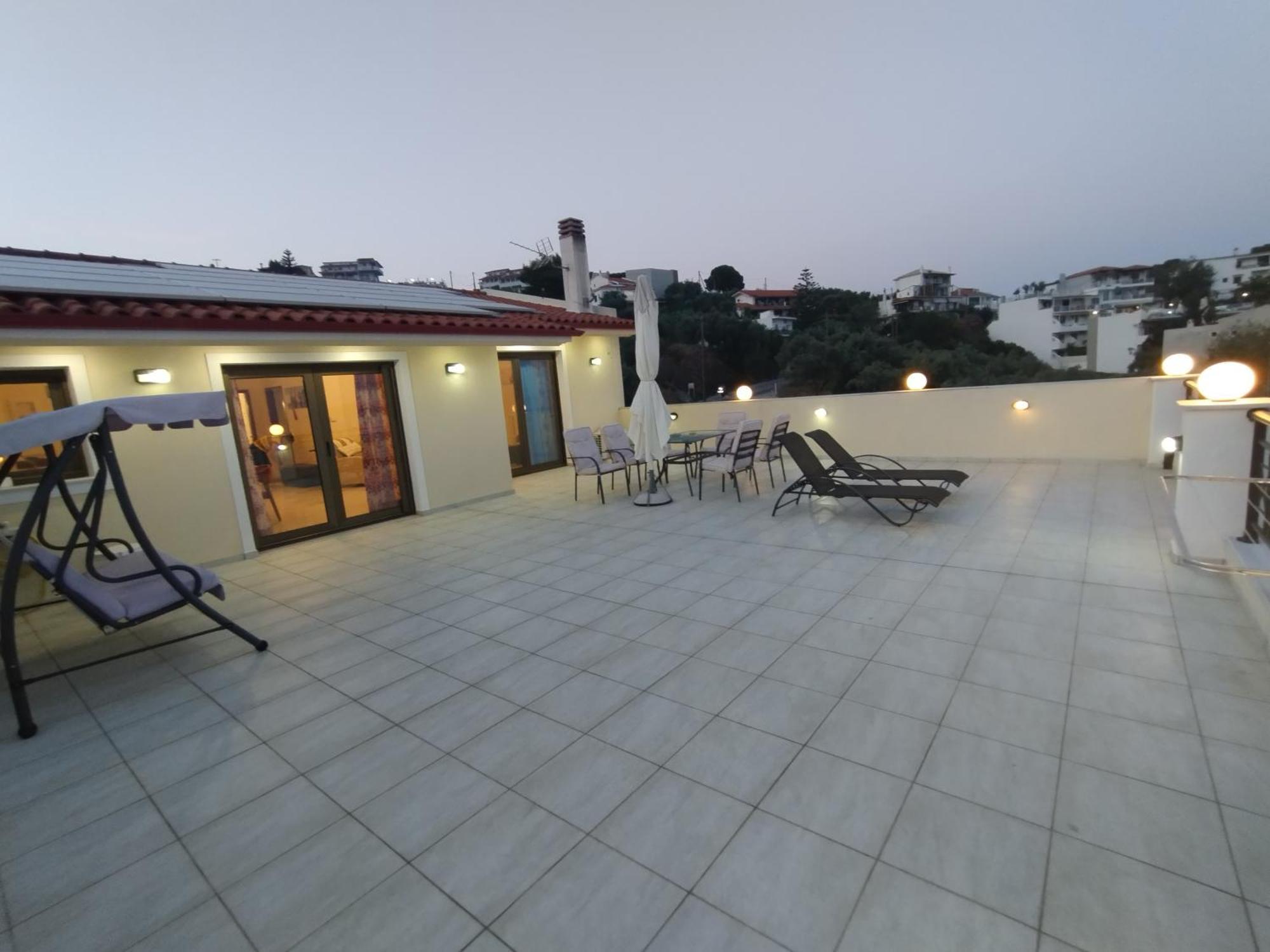 Rhodon House Apartment Skiathos Town Bagian luar foto