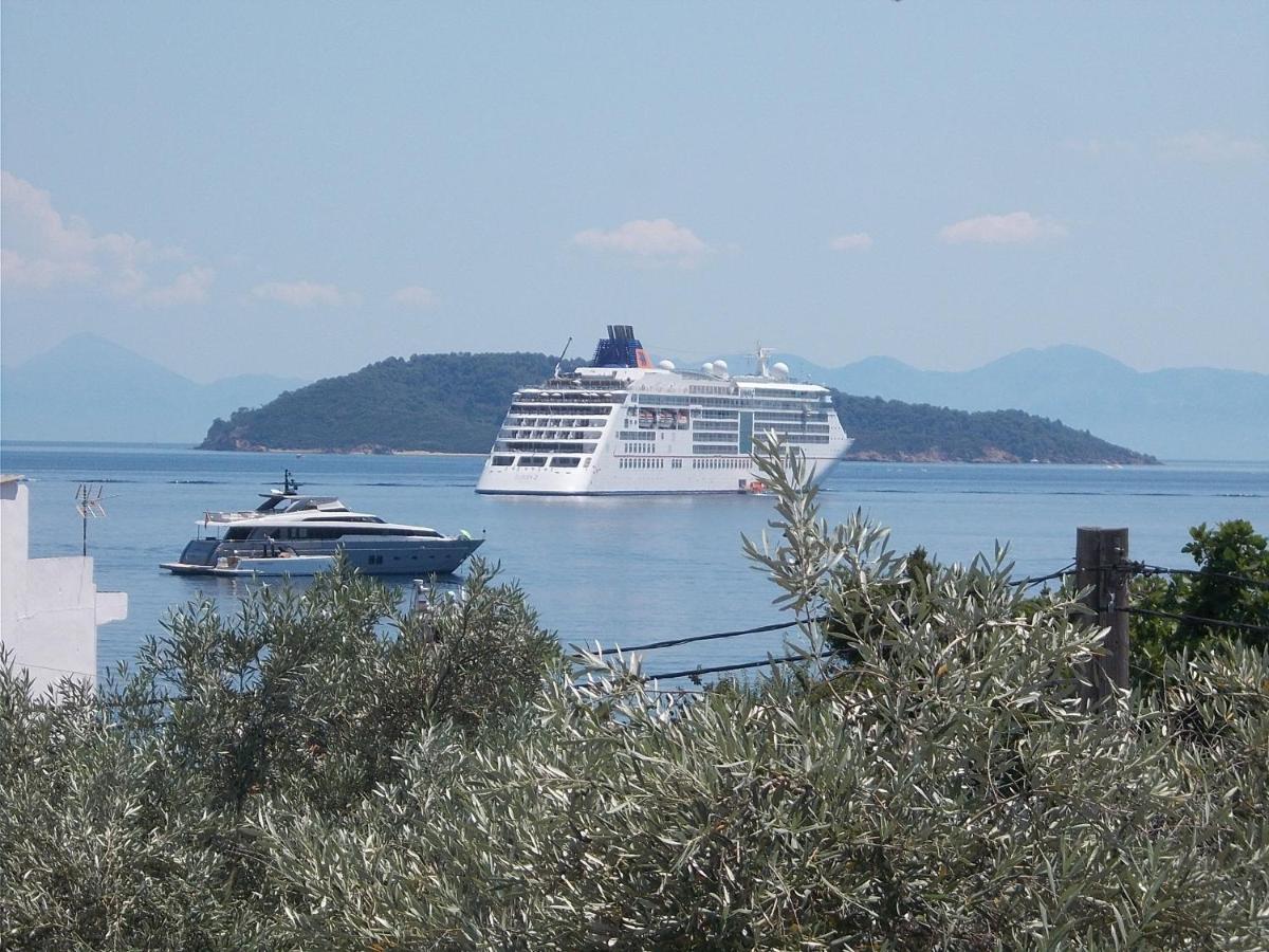 Rhodon House Apartment Skiathos Town Bagian luar foto